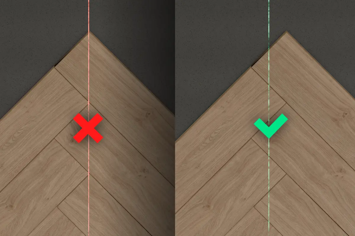 Comparaison entre un parquet mal centré et un parquet correctement centré.